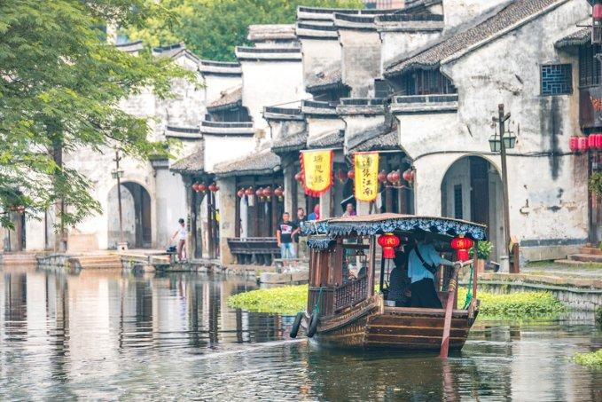 提醒办理年报线上审核?接到这样的“代办”电话要当心