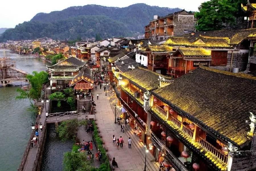 首届松花江滑冰马拉松·赛事速递|开幕式主舞台已经搭建完成 静待比赛开始